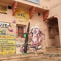 The Stoned Elephant, Varanasi